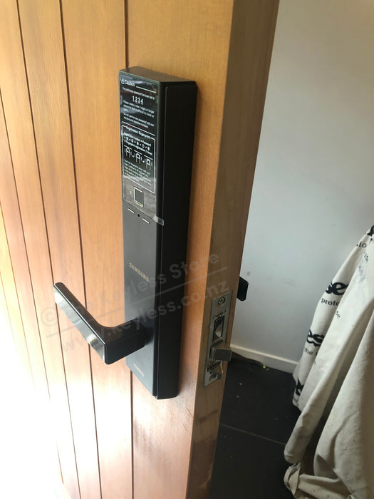 Samsung SHP-DH538 Fingerprint Door Lock