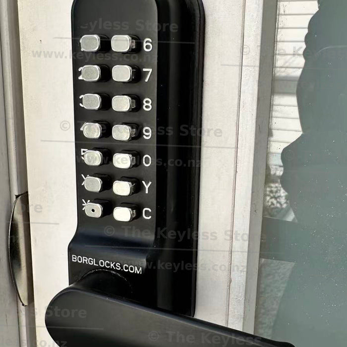 Borg Easicode Pro BL4401ECP Installed on a New Timber Door