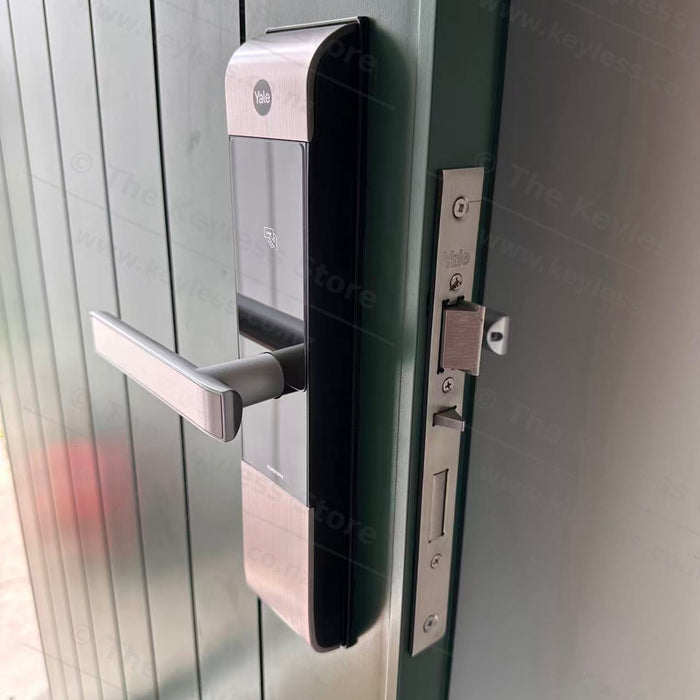 Lockly Deadbolt Replaced with Yale YDM 3109A on an Aluminium Door