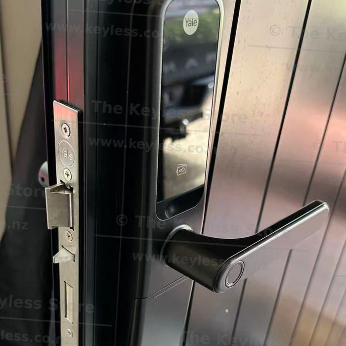 Yale ByYou Pro Smart Lock Retrofit on an Aluminium Door