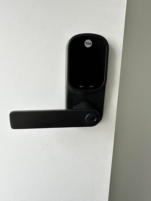 Yale Assure Keyed Lever with Yale Connect Hub Combo