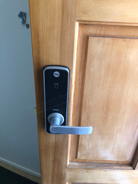 Yale Unity Entrance Door Lock + Connect Plus Hub 2 Combo Deal